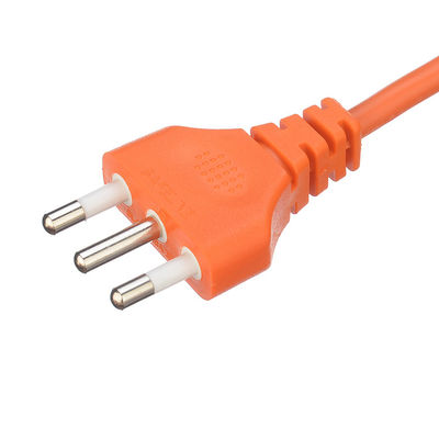 IMQ認定コンピュータ電源コード Y スプリッター 3ピンプラグと2方向 C13プラグソケット WIFI 固定 標準的な固定