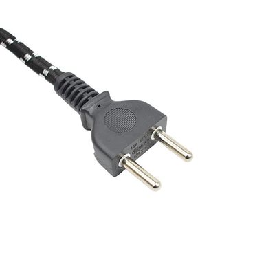 ドバイ 中東市場における電気鉄用の商用電源コード延長コード VDE/SNI/KC 2丸ピンプラグ