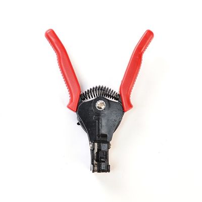 太陽光電池ケーブル分岐のプラグ・クリミングツールキット IEC 2.5MM2/4MM2/6MM2 PVケーブルとPV004コネクタのための女性端型