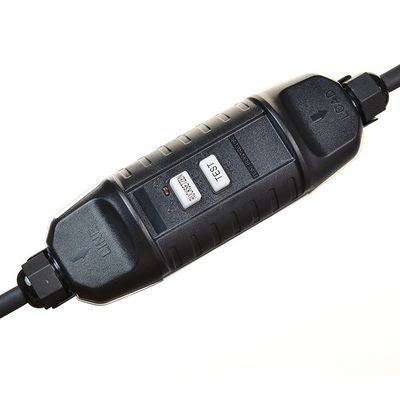 家庭用電圧 16A/250V バッテリーBC01コネクタ付きアングルシュコプラグとソケット