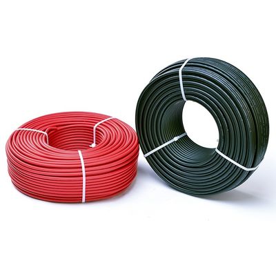 1x4mm2 XLPE ハロゲンフリー太陽光DC電源ケーブル PVパネル TUV 5級承認 柔軟な缶詰銅 長さ100M/1ロール